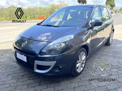 Usata Renault Scenic E-Tech Dynamique 131 CV (96 kW) 2010 Grigio Monovolume