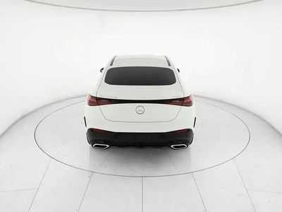 Nuova Mercedes GLC300 Advanced 333 CV (244 kW) 2026 Bianco Coupé