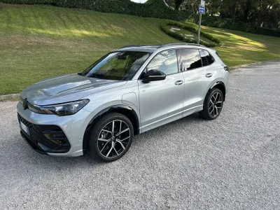 Nuova VW Tiguan Edition 150 CV (110 kW) 2026 SUV