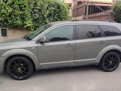 Käytetty Fiat Freemont Urban 140 HP (102 kW) 2011 Harmaa Katumaasturi