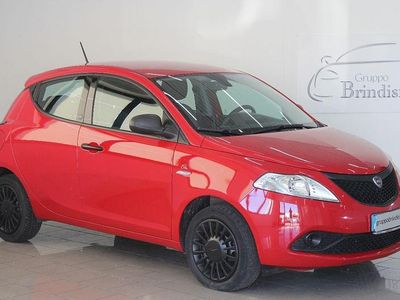 Usata Lancia Ypsilon 69 CV (50 kW) 2020 Rosso