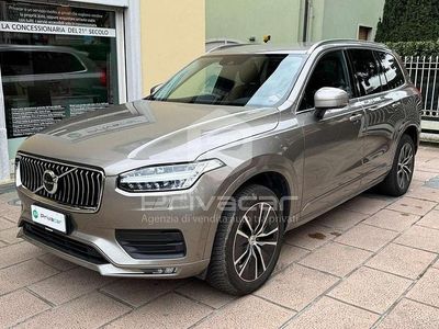 Usata Volvo XC90 Momentum 235 CV (172 kW) 2020 Grigio SUV