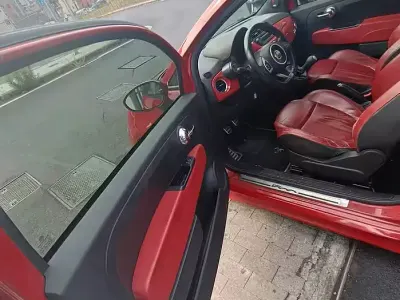Usata Abarth 500 135 CV (99 kW) 2009 Rosso Utilitaria