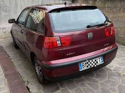 Usata Seat Ibiza Stella 50 CV (36 kW) 2000 Utilitaria