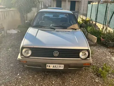 Usata VW Golf II 54 CV (39 kW) 1988 Grigio Utilitaria