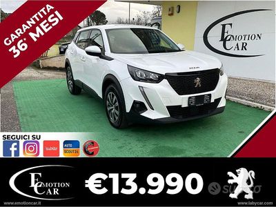Usata Peugeot 2008 Active 101 CV (74 kW) 2020 Bianco SUV