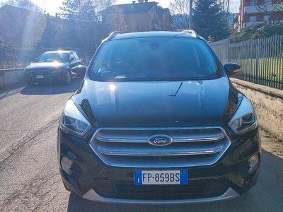 Usata Ford Kuga Titanium 120 CV (88 kW) 2018 Nero SUV