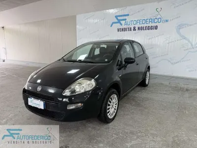 Brugt Fiat Punto Evo Lounge 77 HK (56 kW) 2014 Sort Hatchback