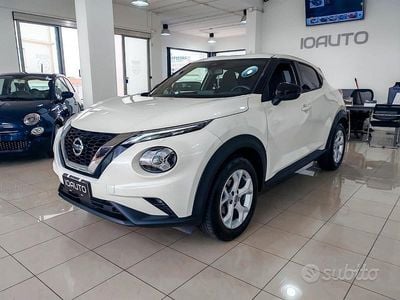 Usata Nissan Juke N-Connecta 114 CV (83 kW) 2022 Bianco SUV