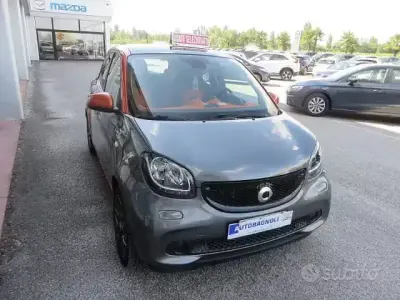 Usado Smart ForFour Edition #1 71 CV (52 kW) 2016 Gris Utilitario