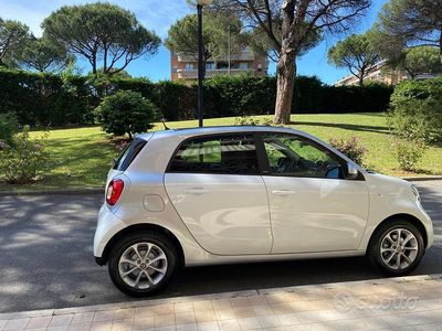 Usata Smart ForFour Passion 90 CV (66 kW) 2019 Bianco Utilitaria