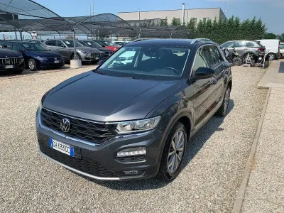 Usata VW T-Roc Style 150 CV (110 kW) 2021 Grigio SUV
