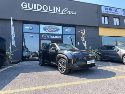 Usata Toyota Yaris Cross Lounge 116 CV (85 kW) 2022 Nero SUV