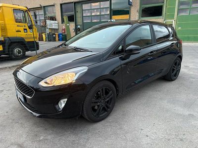Begagnad Ford Fiesta Individual 90 HK (66 kW) 2018 Svart Sedan