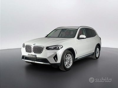 Usata BMW X3 Comfort Edition 190 CV (139 kW) 2023 Mineral white metallizzato SUV
