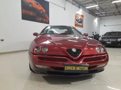 Usata Alfa Romeo GTV 150 CV (110 kW) 1997 Rosso Coupé