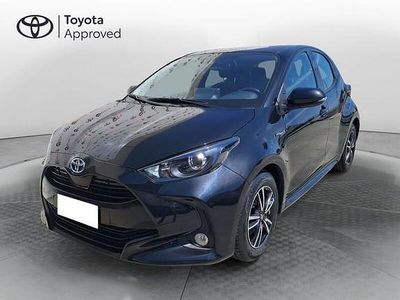 Usata Toyota Yaris Hybrid Active 92 CV (67 kW) 2021 Nero Berlina