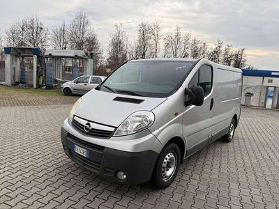 Usata Opel Vivaro 116 CV (85 kW) 2010 Monovolume