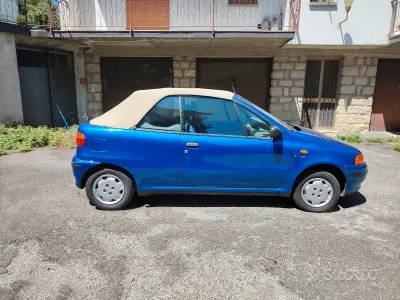 Usata Fiat Punto Cabriolet 60 CV (44 kW) 1996 Blu Cabrio