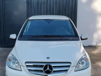 Occasion Mercedes B180 Premium 109 PK (80 kW) 2010 Lucido MPV