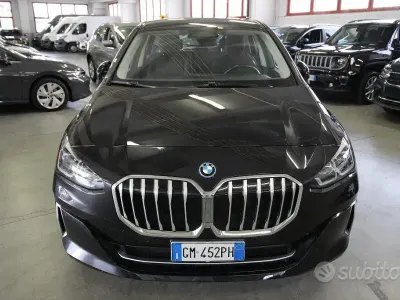 Usata BMW 225 Active Tourer Luxury Line 136 CV (100 kW) 2023 Nero Monovolume