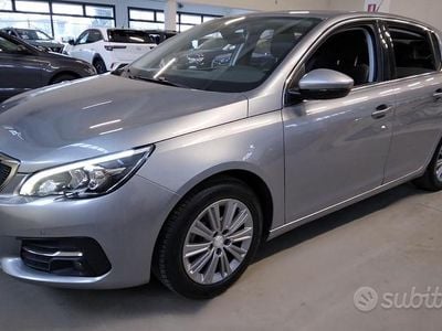 Usata Peugeot 308 Allure 131 CV (96 kW) 2021 Grigio scuro Berlina