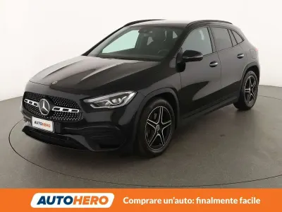 Usata Mercedes GLA200 AMG line 150 CV (110 kW) 2021 Nero SUV