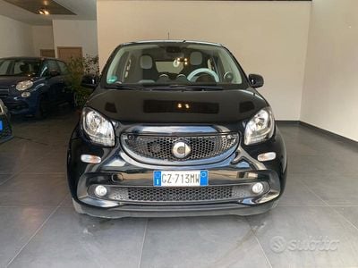 Usata Smart ForFour Passion 70 CV (51 kW) 2014 Nero Utilitaria