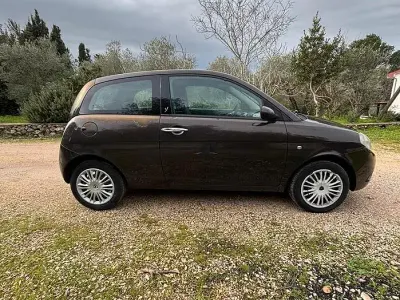 Usata Lancia Ypsilon 69 CV (50 kW) 2007 Utilitaria