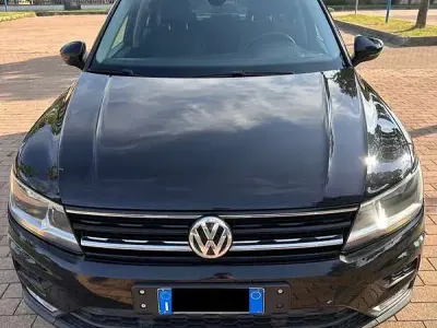 Usata VW Tiguan Business 116 CV (85 kW) 2017 Nero SUV