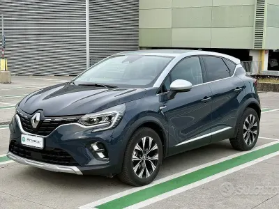 Usata Renault Captur Techno 94 CV (69 kW) 2023 Bluazzurro SUV