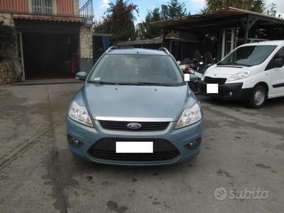 Begagnad Ford Focus 110 HK (80 kW) 2008 Grön Kombi