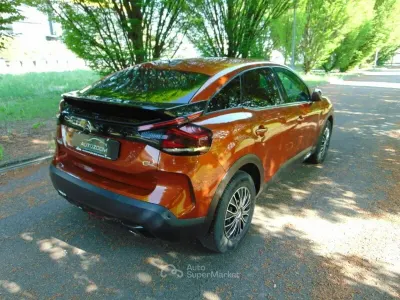 Usado Citroën C4 Shine 131 HP (96 kW) 2020 Laranja Sedan