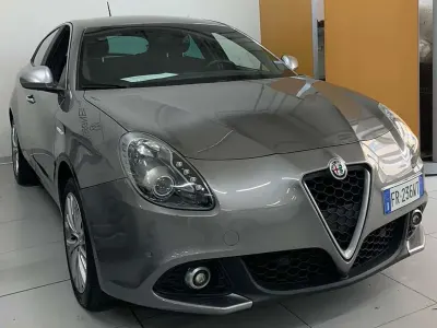 Usata Alfa Romeo Giulietta 120 CV (88 kW) 2018 Utilitaria