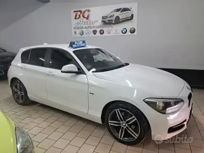 Usata BMW 116 Sport Line 116 CV (85 kW) 2015 Bianco Utilitaria