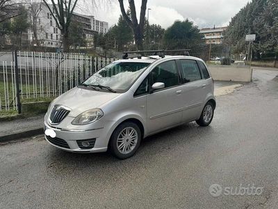 Grigio Usata 2012 Lancia Musa Monovolume | 2300 € (Buon prezzo)
