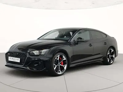 Nuova Audi RS5 Sportback Performance 470 CV (345 kW) 2026 Nero sebring effetto cristallo Berlina