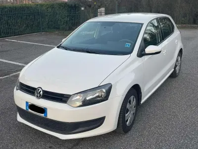 Usata VW Polo Trendline 75 CV (55 kW) 2014 Bianco Berlina