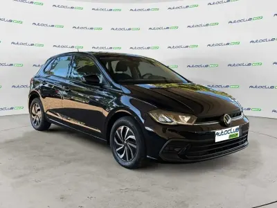 Usata VW Polo Life 95 CV (69 kW) 2023 Nero Utilitaria