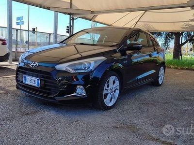 Usata Hyundai i20 Sport 84 CV (61 kW) 2016 Nero Coupé