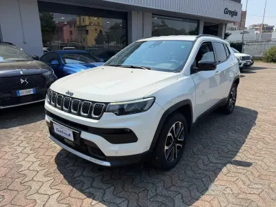 Usata Jeep Compass Limited 131 CV (96 kW) 2022 Bianco SUV