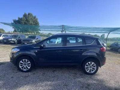 Usata Ford Kuga Titanium 136 CV (100 kW) 2009 Blu/azzurro SUV