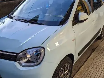 Usado Renault Twingo SE 65 HP (47 kW) 2020 Azul Citadino
