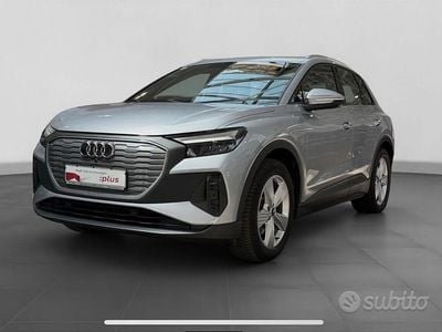 Usata Audi Q4 e-tron 125 kW (170 CV) 2023 Grigio SUV