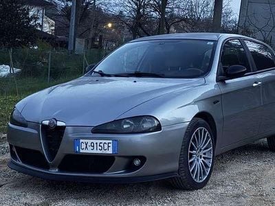 Usata Alfa Romeo 147 Exclusive 150 CV (110 kW) 2005 Utilitaria