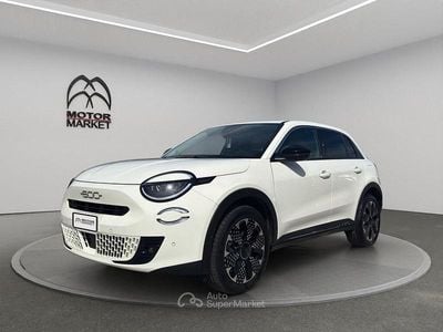Usata Fiat 600 La Prima 110 CV (80 kW) 2025 Bianco gelato SUV