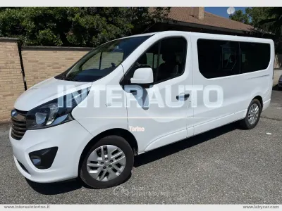 Usata Opel Vivaro 145 CV (106 kW) 2016 Bianco Monovolume