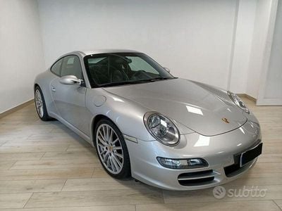 Porsche 911 Carrera