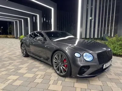 Usata Bentley Continental GT 659 CV (484 kW) 2022 Grigio Coupé