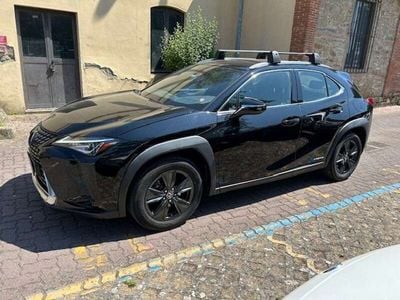 Lexus UX 250h
